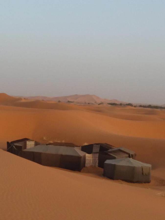 Merzouga Camp Hotel Bagian luar foto