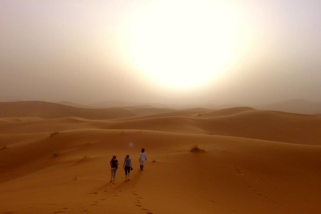 Merzouga Camp Hotel Ruang foto